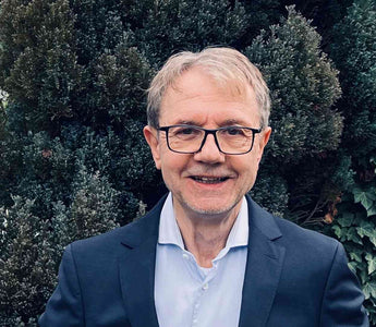 Interview mit Dr. Erik Senger - Autor und Dermatologe