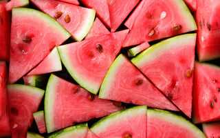 aufgeschnittene Wassermelone in kleinen Dreiecken