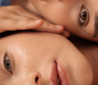 zwei Gesichter mit Fokus auf die Haut